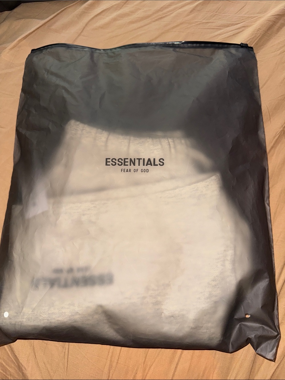 Fear of God ESSENTIALS sweat shorts
